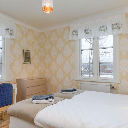 Malmgardens Vandrarhem B&B Strängnäs Extérieur photo