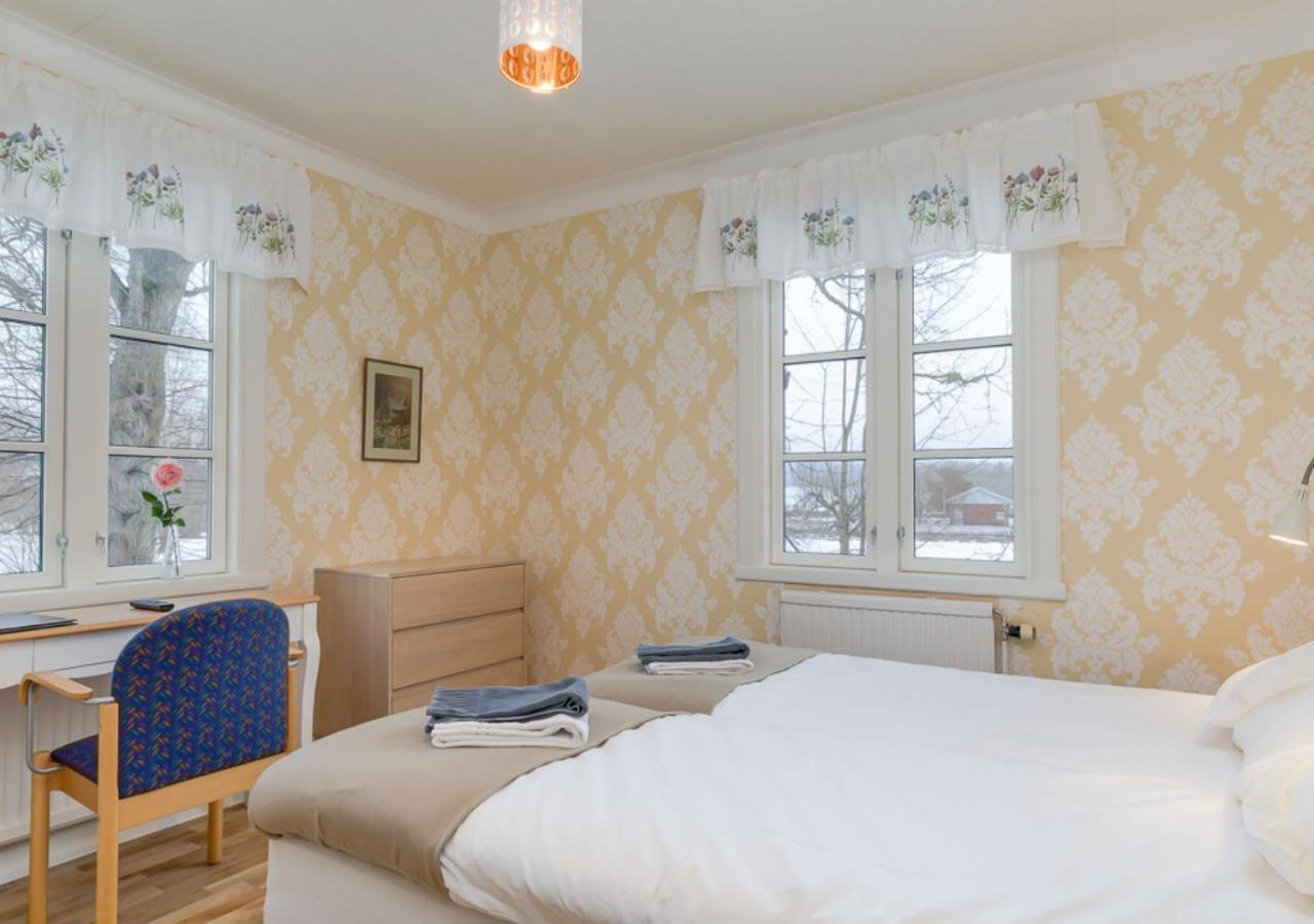 Malmgardens Vandrarhem B&B Strängnäs Extérieur photo